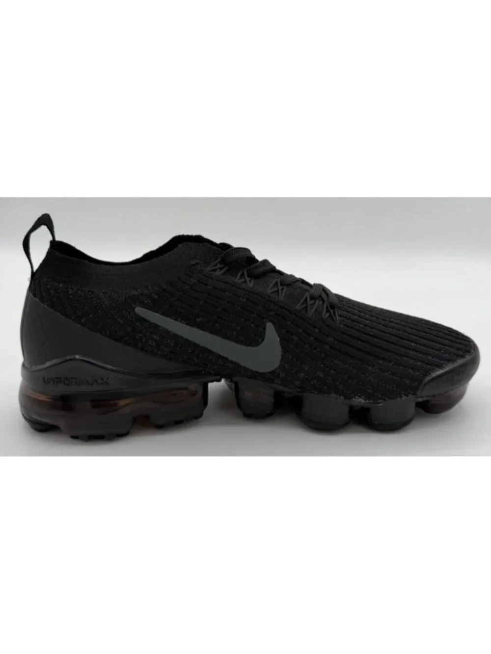Nike Air Vapormax Flyknit 3 Mens Size 7 Triple Black Running Shoes AJ6900-004